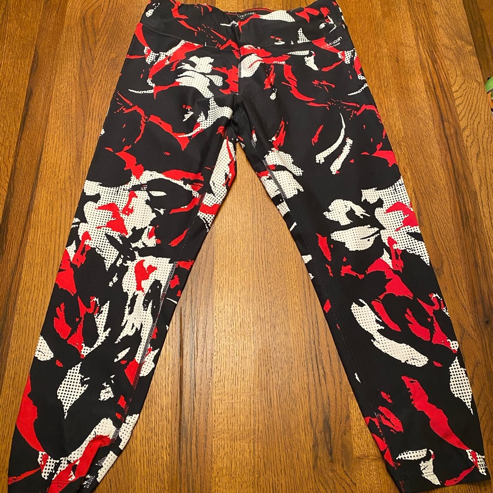 Calvin Klein 7/8 length Performance leggings.